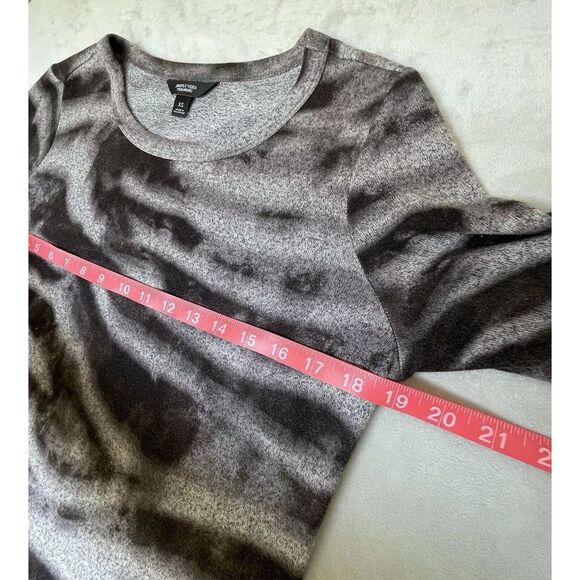 Simply Vera Wang Shirt Women's Size XS Black Grey Grunge Witchy Dark Feminine‎ - Picture 4 of 6